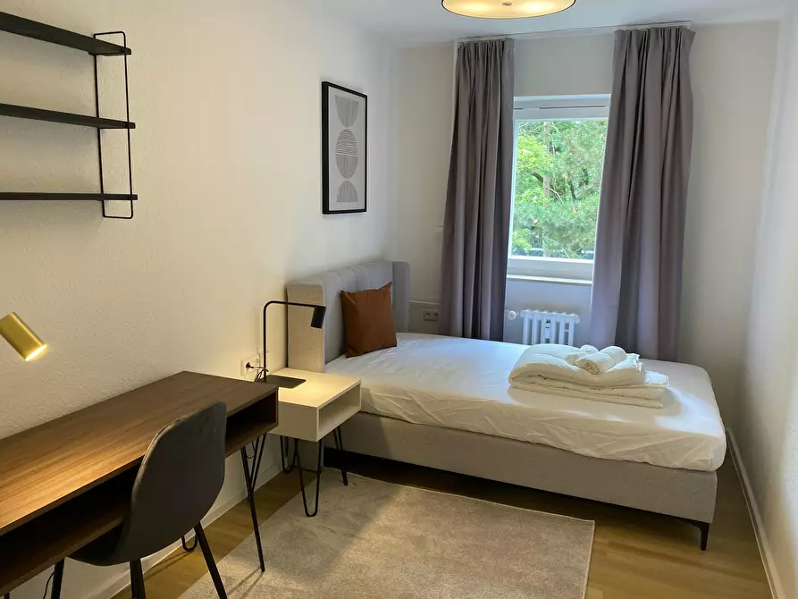 Immagine 5 di Appartamento in affitto  in Glockenturmstraße a Berlin