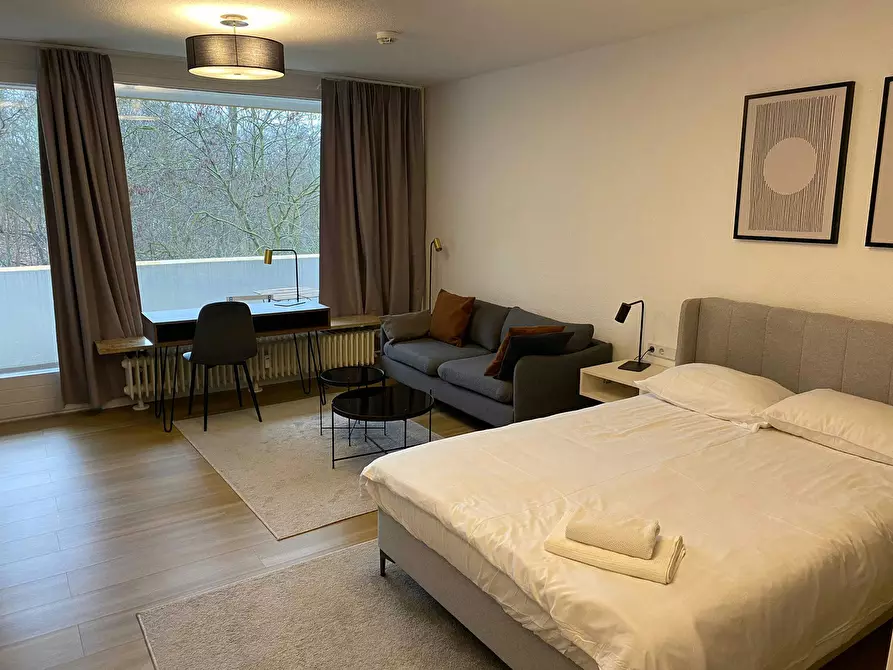 Immagine 2 di Appartamento in affitto  in Glockenturmstraße a Berlin