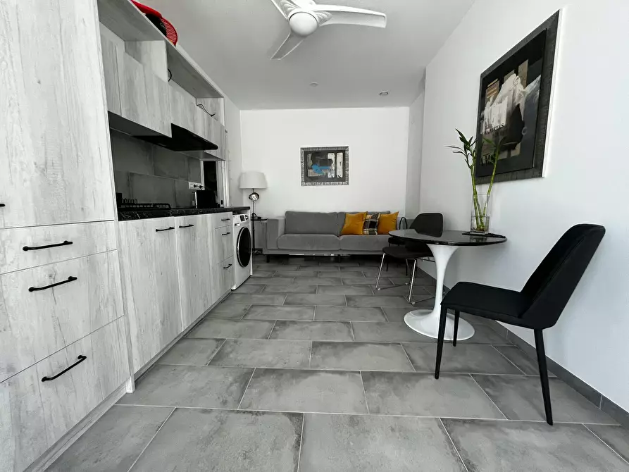 Immagine 8 di Appartamento in affitto  in Carrer Ignacio Zuloaga a Valencia