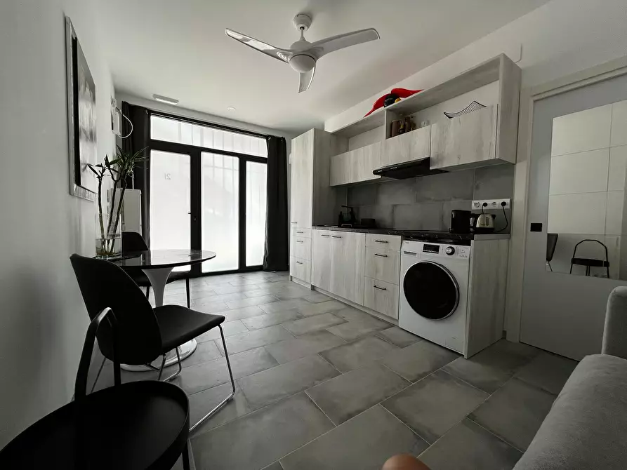 Immagine 9 di Appartamento in affitto  in Carrer Ignacio Zuloaga a Valencia