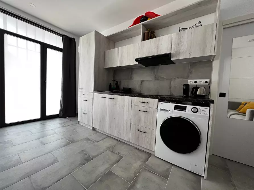 Immagine 10 di Appartamento in affitto  in Carrer Ignacio Zuloaga a Valencia