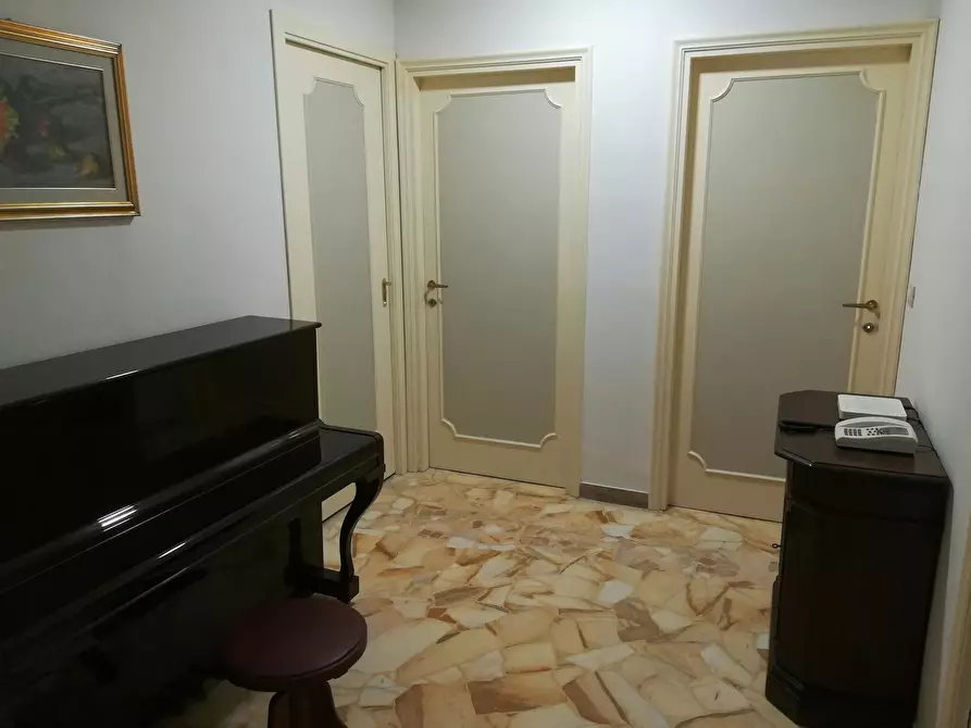 Immagine 8 di Camera in affitto  in Via Caduti di Cefalonia a Firenze