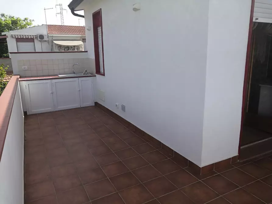 Immagine 10 di Casa indipendente in affitto  in Via degli Ulivi a Bovalino