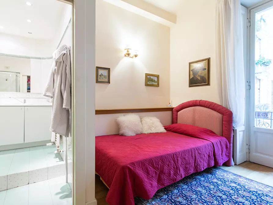 Immagine 2 di Camera in affitto  in Viale Gian Galeazzo a Milano