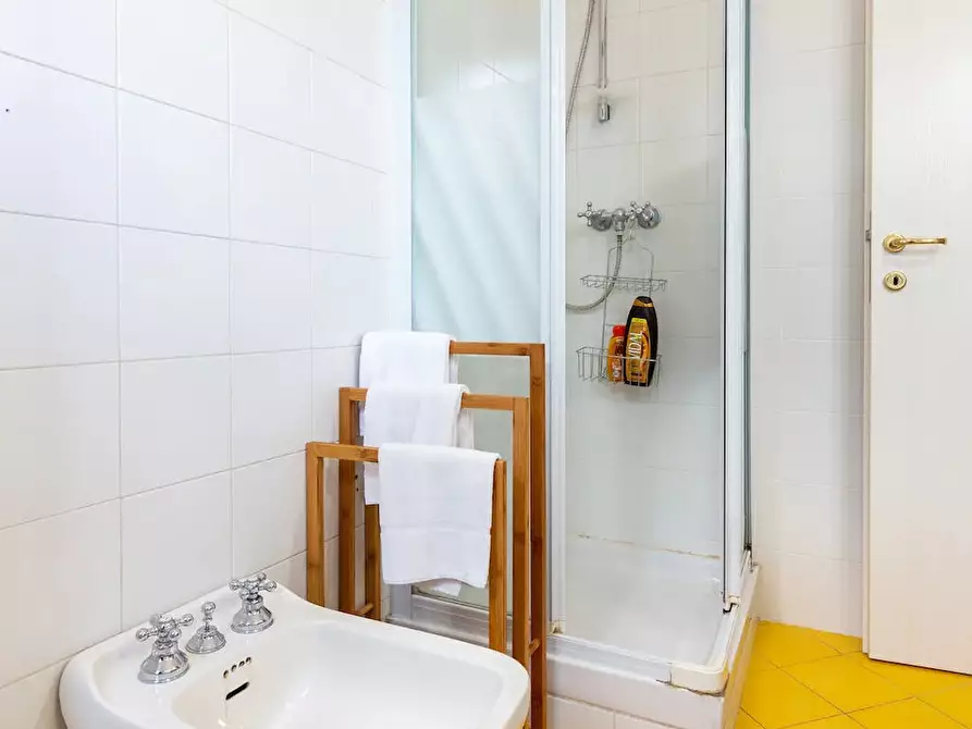 Immagine 9 di Appartamento in affitto  in Via Caterina Fieschi a Roma