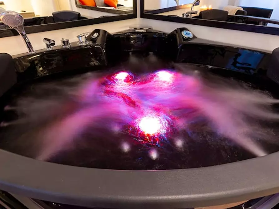 Immagine 4 di Appartamento in affitto  in Via Calatafimi a Roma