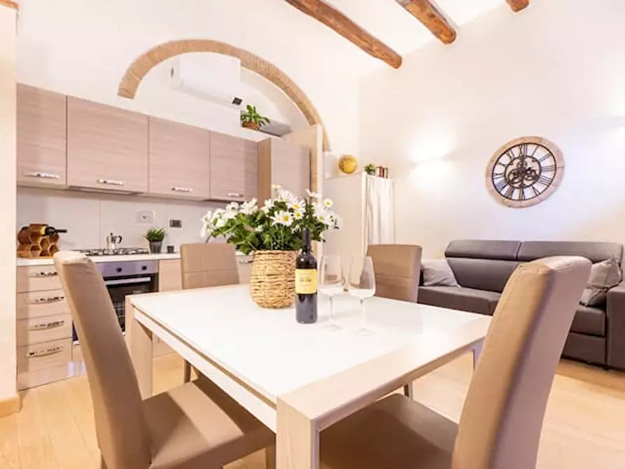 Immagine 6 di Appartamento in affitto  in Via Calatafimi a Roma