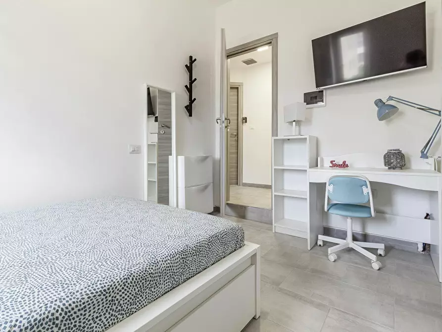 Immagine 2 di Camera in affitto  in Via Alceo Cattalocchino a Sassari