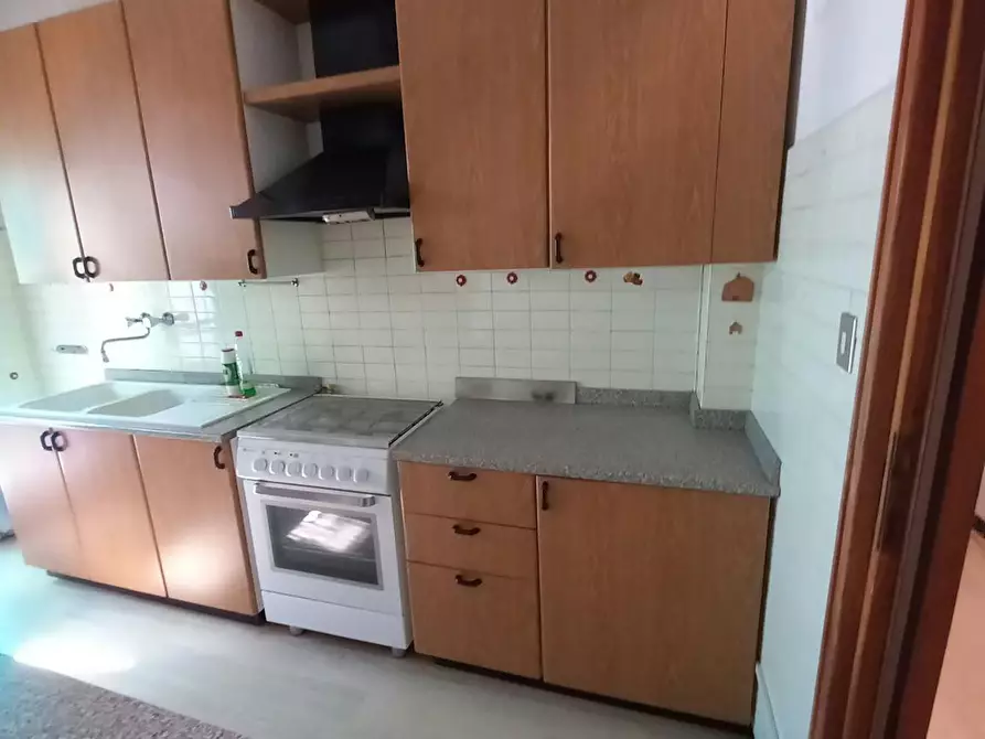 Immagine 7 di Camera in affitto  in Piazza San Francesco d'Assisi a Bologna