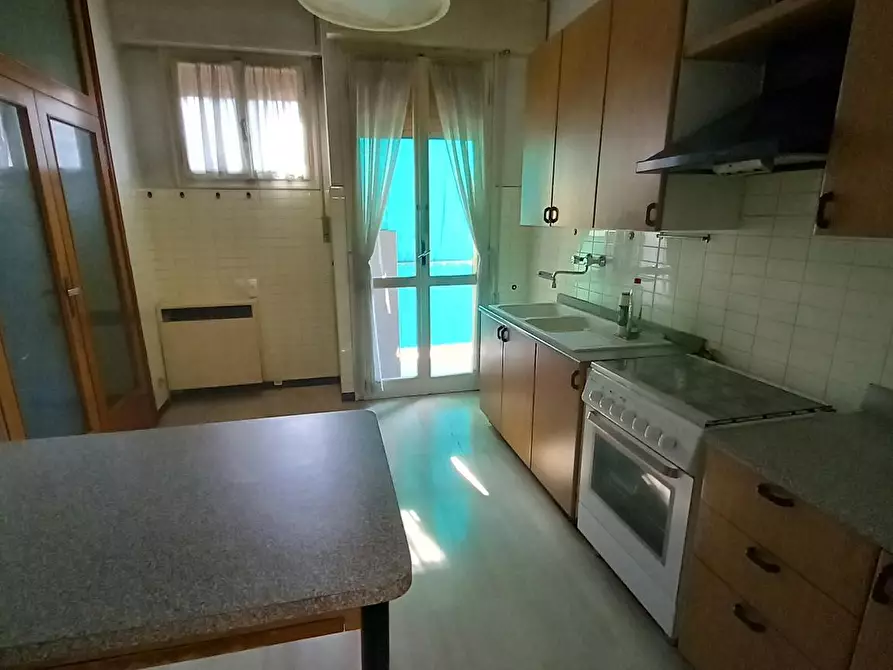 Immagine 5 di Camera in affitto  in Piazza San Francesco d'Assisi a Bologna