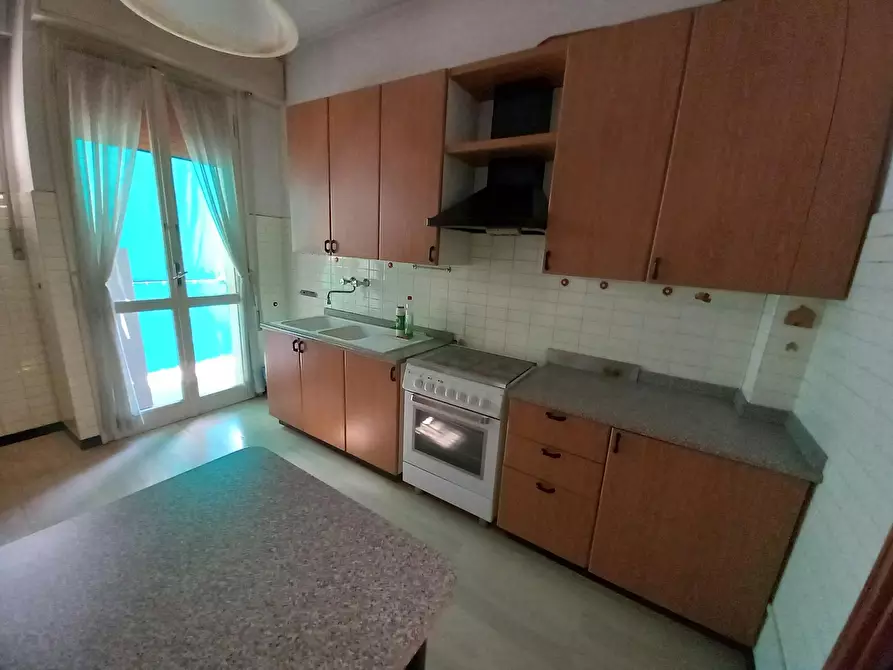 Immagine 8 di Camera in affitto  in Piazza San Francesco d'Assisi a Bologna