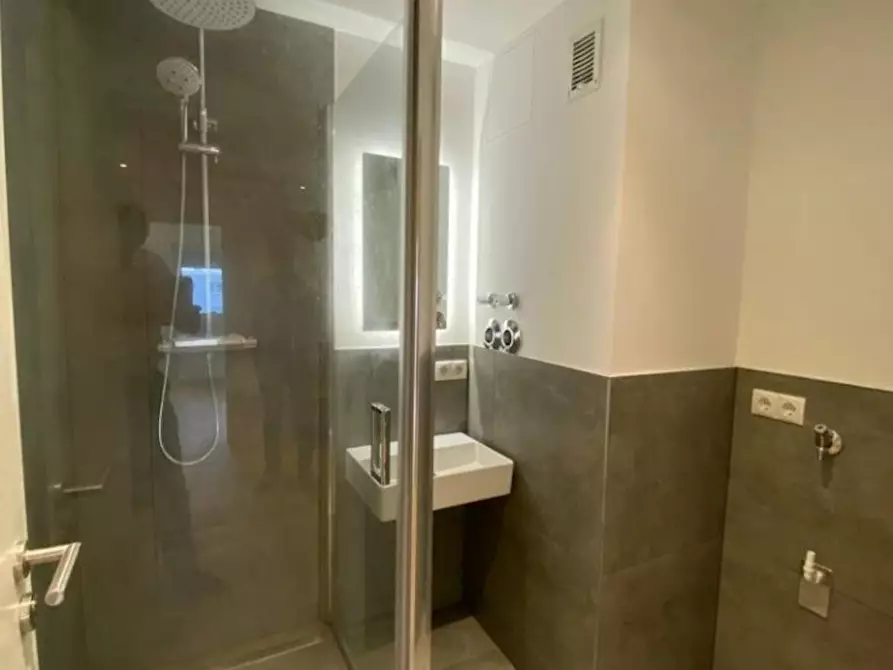 Immagine 6 di Camera in affitto  in Radolfzeller Straße a München