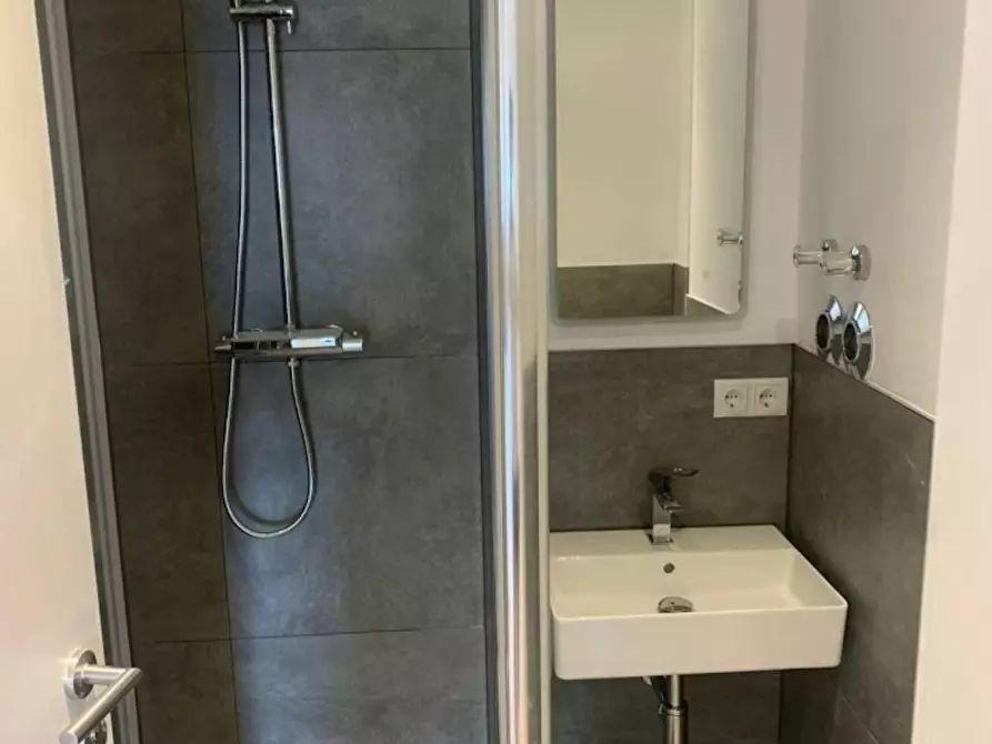 Immagine 5 di Camera in affitto  in Radolfzeller Straße a München