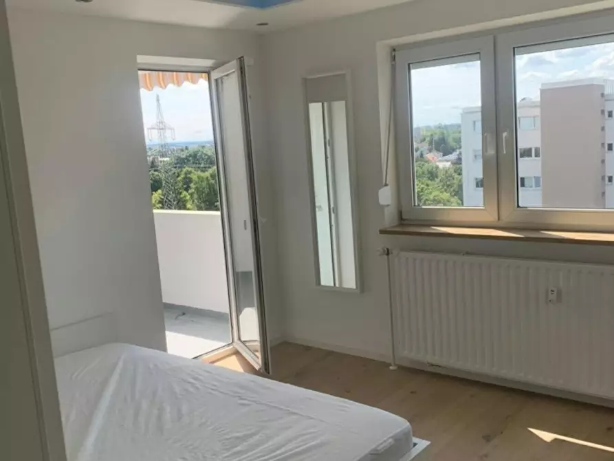 Immagine 1 di Camera in affitto  in Radolfzeller Straße a München