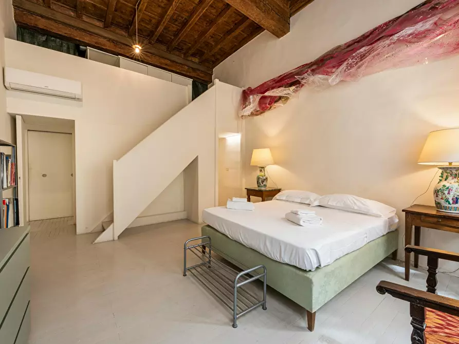 Immagine 8 di Appartamento in affitto  in Via della Vigna Vecchia a Firenze