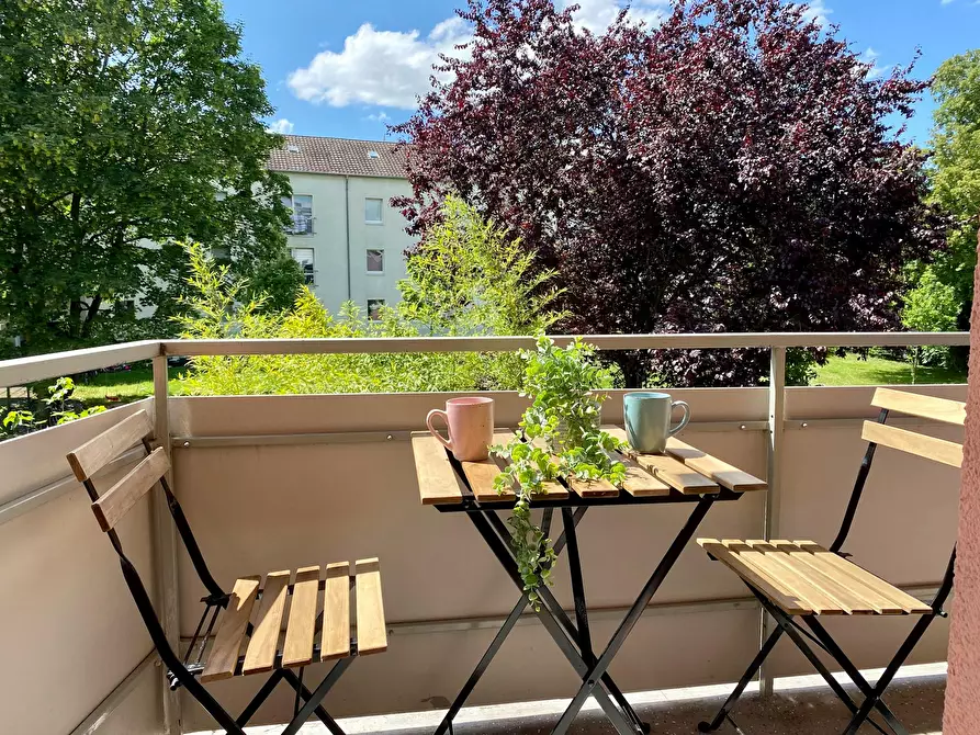 Immagine 1 di Appartamento in affitto  in Segeberger Weg a Düsseldorf