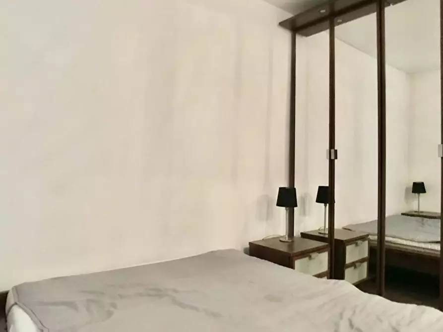 Immagine 4 di Appartamento in affitto  in Rue des Trois Frères a Paris 18