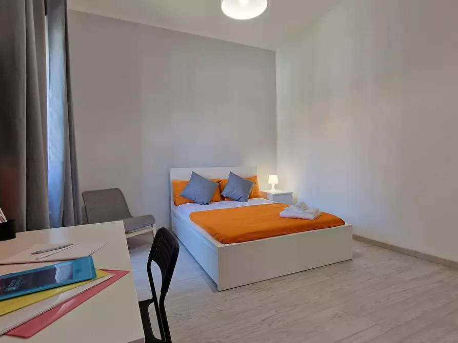 Immagine 4 di Camera in affitto  in Via Ostiense a Roma