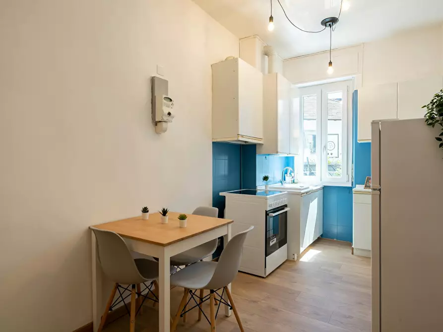 Immagine 10 di Camera in affitto  in Viale Gran Sasso a Milano