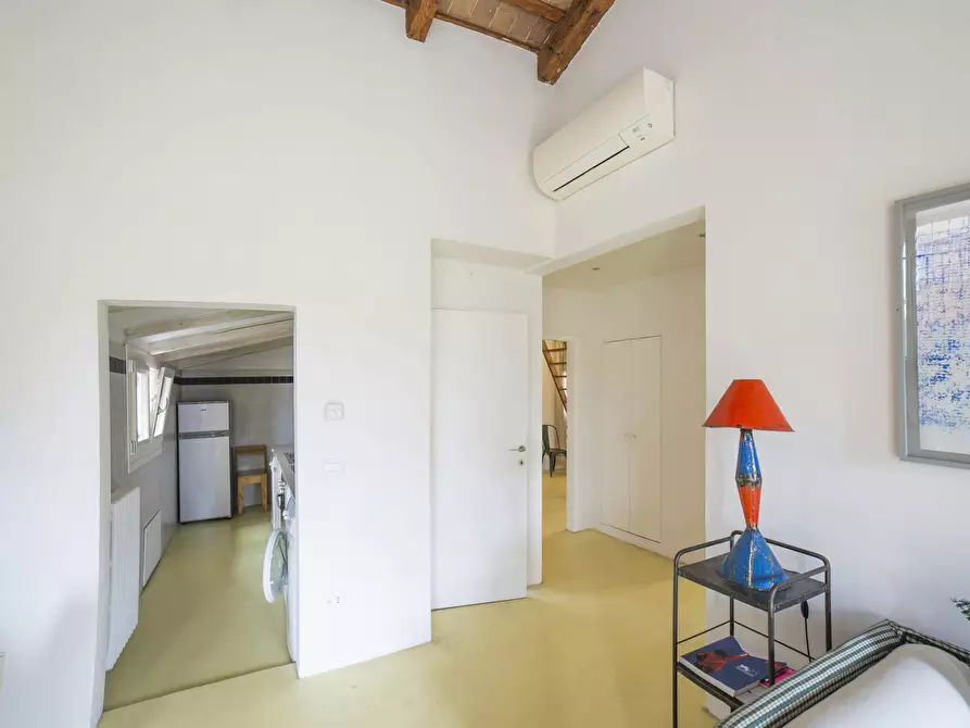 Immagine 6 di Appartamento in affitto  in Fondamenta dei Mori a Venezia