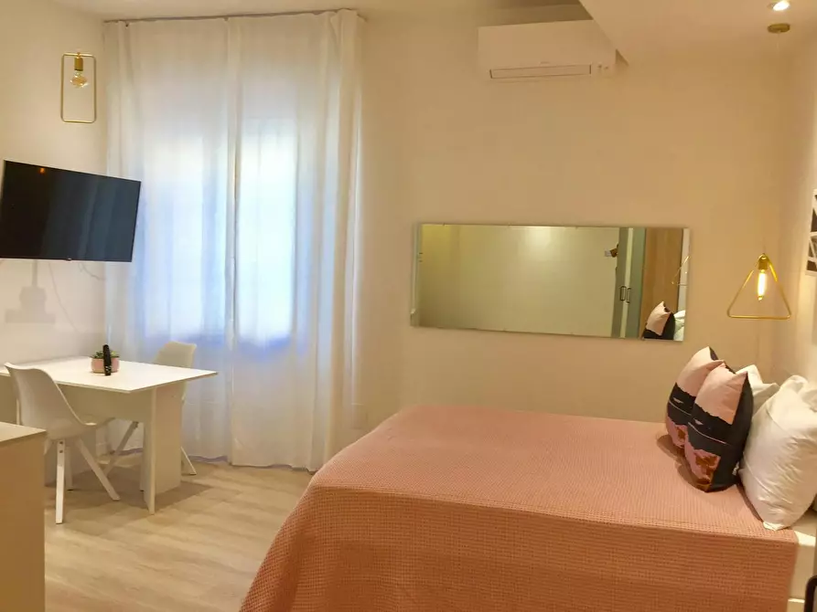 Immagine 2 di Appartamento in affitto  in Via San Mamolo a Bologna