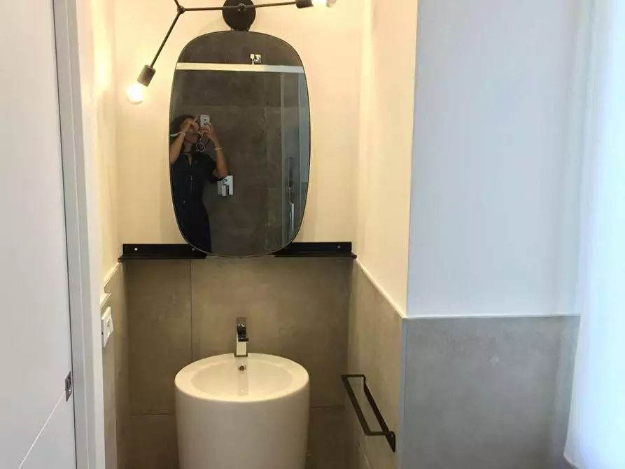 Immagine 7 di Appartamento in affitto  in Via San Mamolo a Bologna