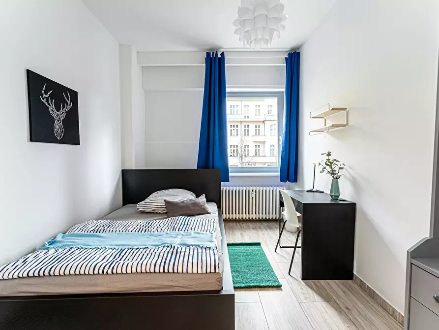 Immagine 2 di Camera in affitto  in Residenzstraße a Berlin