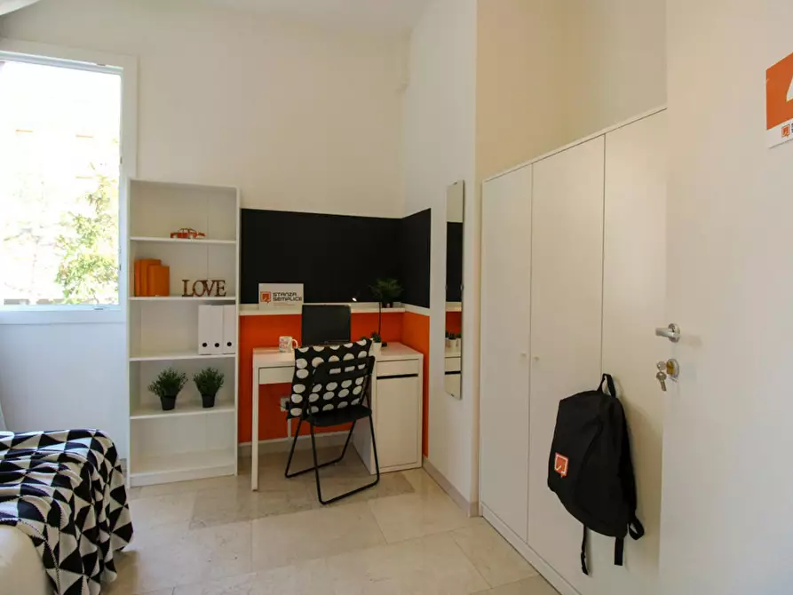 Immagine 3 di Camera in affitto  in Via Giacomo Ciamician a Bologna