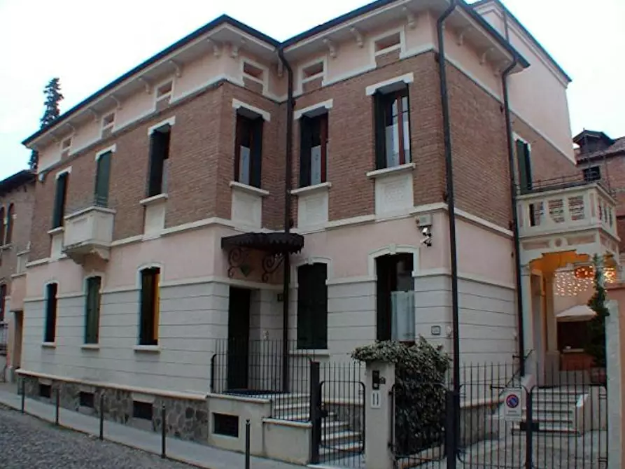 Immagine 2 di Camera in affitto  in Via Aleardo Aleardi a Padova