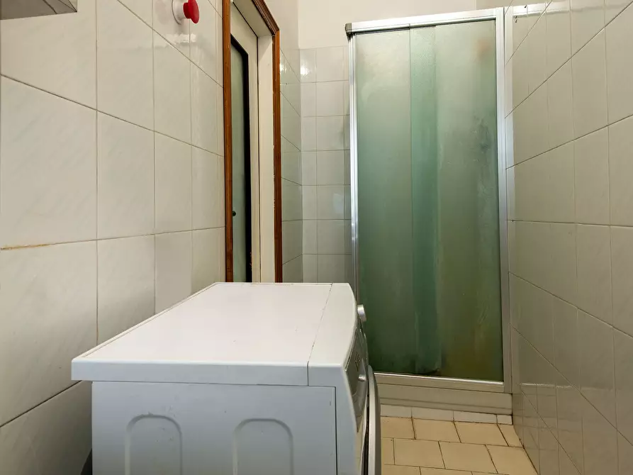 Immagine 4 di Camera in affitto  in Via Arcivescovo Romilli a Milano