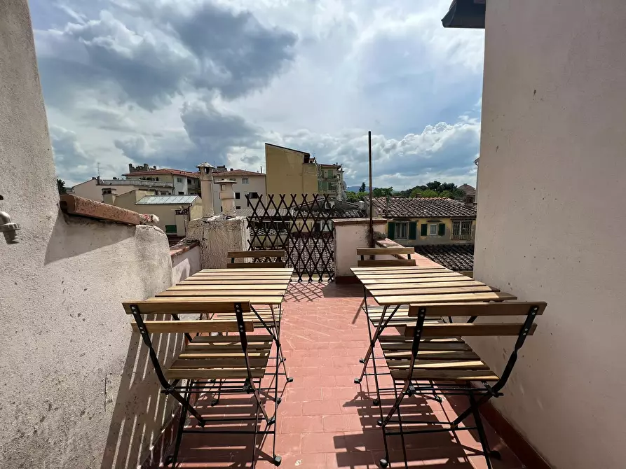Immagine 2 di Appartamento in affitto  in Via Camillo Benso di Cavour a Firenze