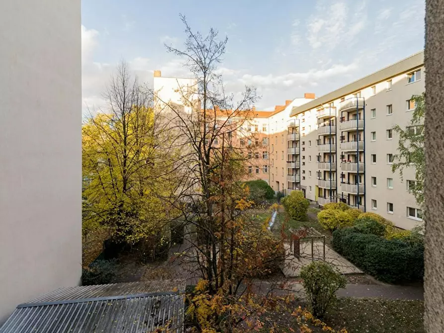 Immagine 8 di Appartamento in affitto  in Stralauer Allee a Berlin Friedrichshain