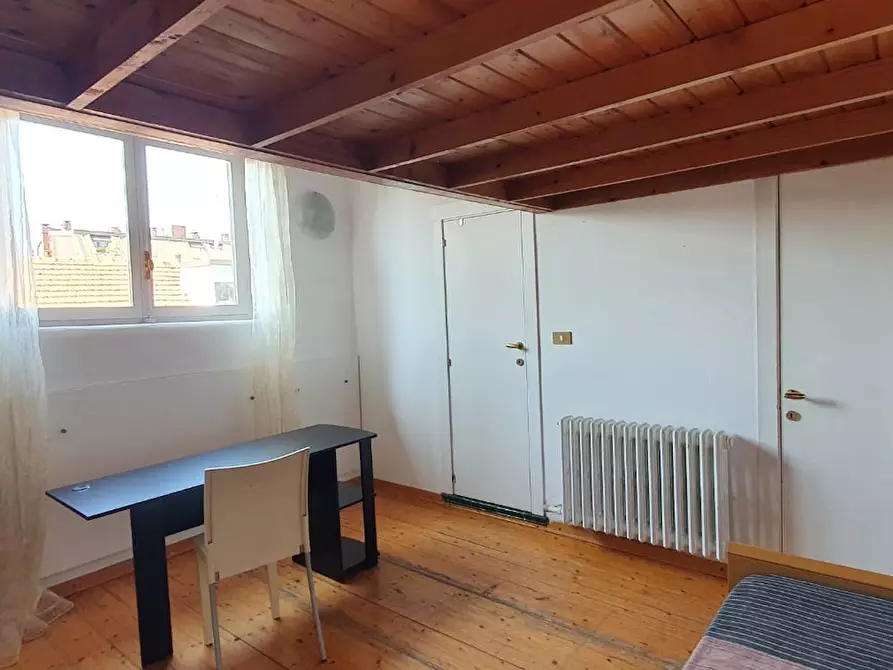 Immagine 5 di Appartamento in affitto  in Via Melzo a Milano