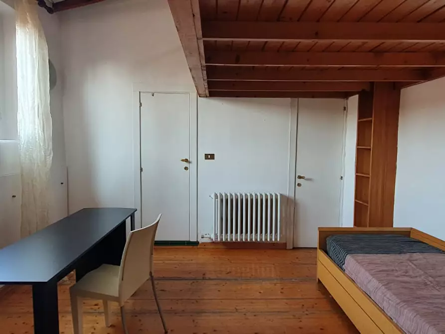 Immagine 6 di Appartamento in affitto  in Via Melzo a Milano