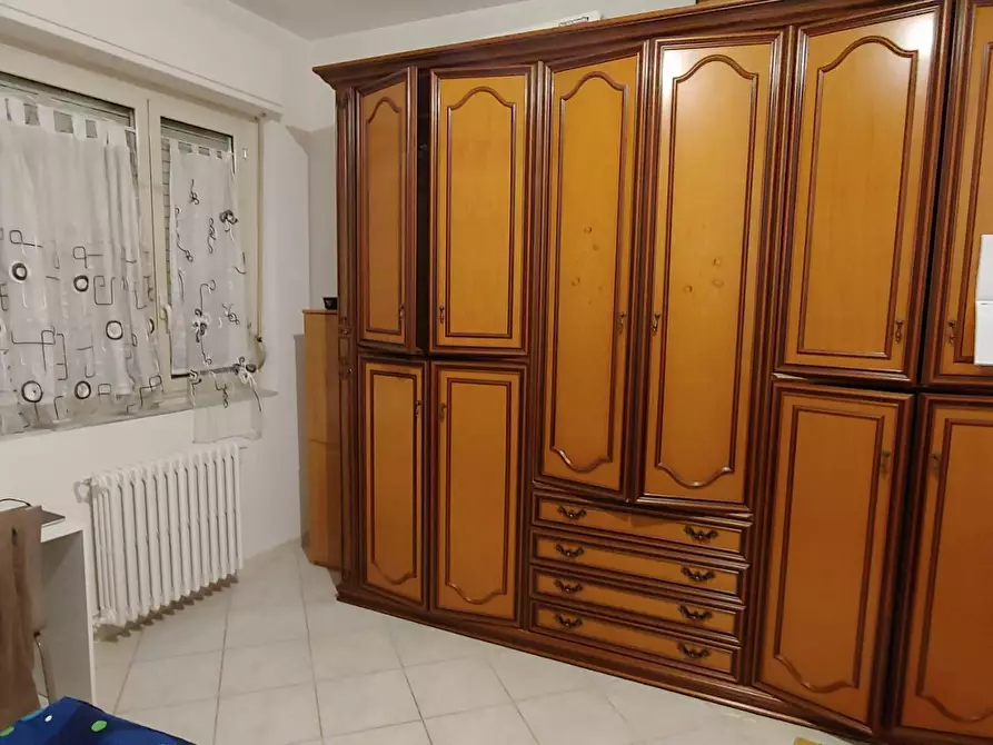 Immagine 7 di Camera in affitto  in Via Celeste Negarville a Torino