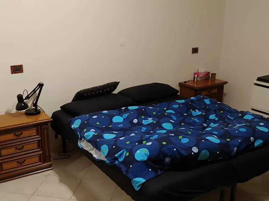 Immagine 1 di Camera in affitto  in Via Celeste Negarville a Torino