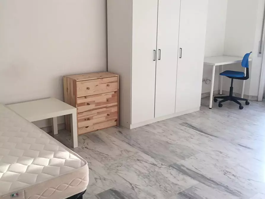 Immagine 4 di Camera in affitto  in Via Andrea Sacchi a Roma