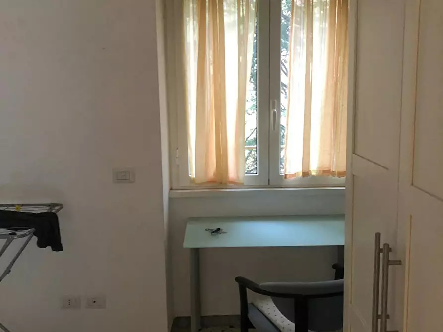 Immagine 1 di Camera in affitto  in Via Aquilonia a Roma