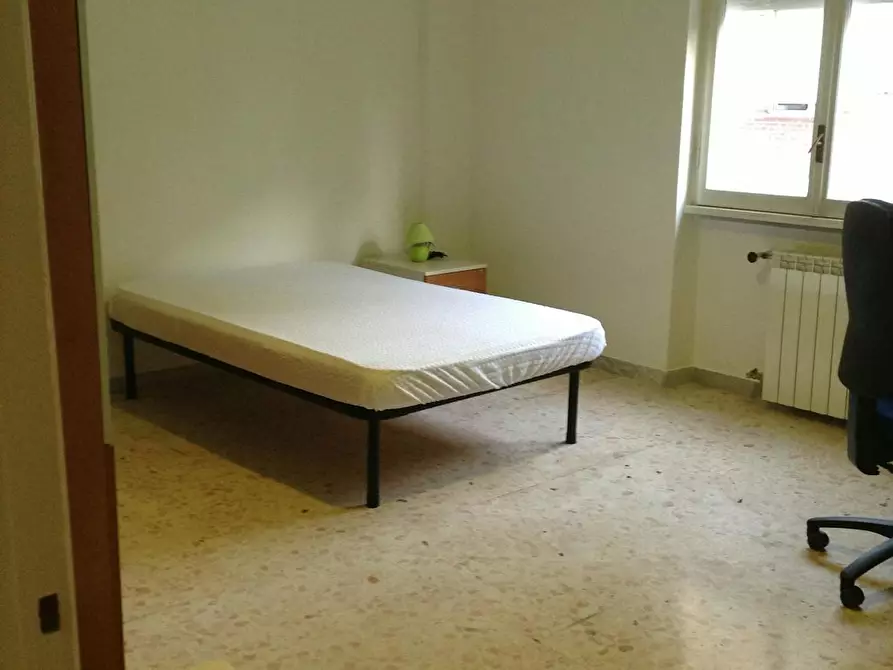 Immagine 1 di Camera in affitto  in Via di Boccea a Roma
