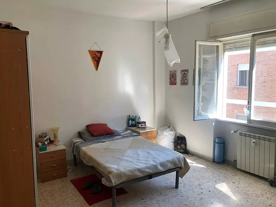 Immagine 2 di Camera in affitto  in Via di Boccea a Roma