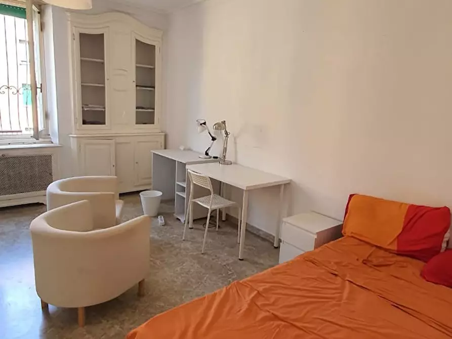 Immagine 2 di Camera in affitto  in Via della Brianza a Roma