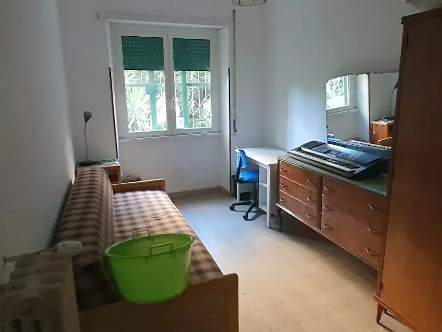 Immagine 3 di Camera in affitto  in Via Caio Sulpicio a Roma