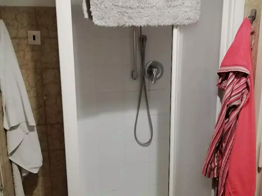 Immagine 6 di Camera in affitto  in Via Filippo Carcano a Roma