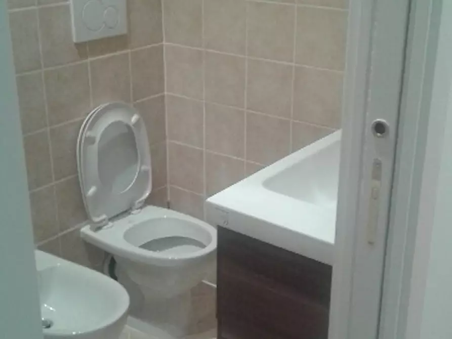 Immagine 7 di Camera in affitto  in Via Carlo Fea a Roma