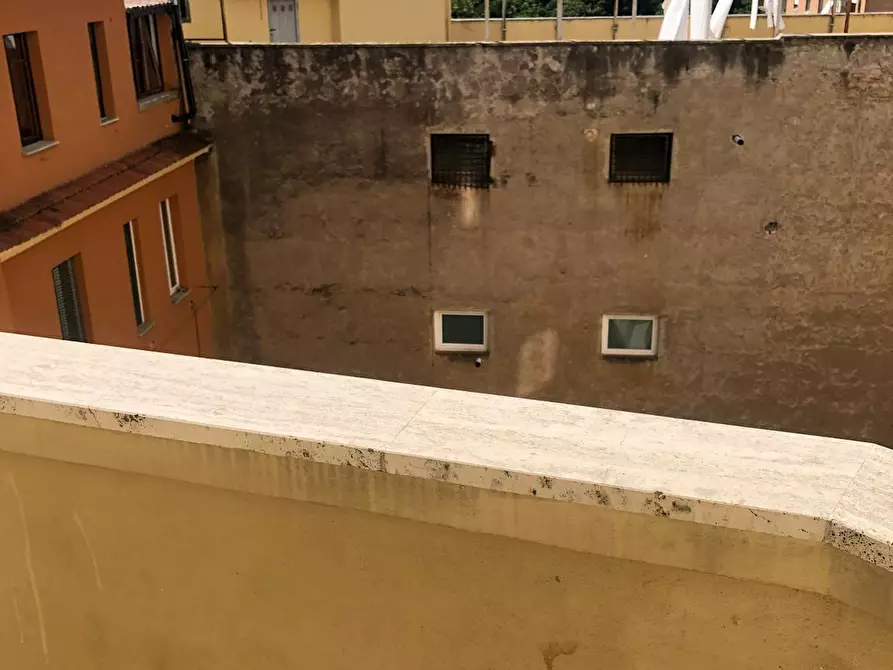 Immagine 2 di Camera in affitto  in Via Chisimaio a Roma