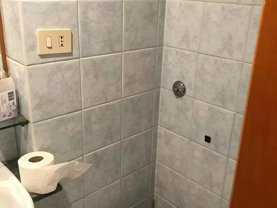 Immagine 6 di Camera in affitto  in Via Chisimaio a Roma