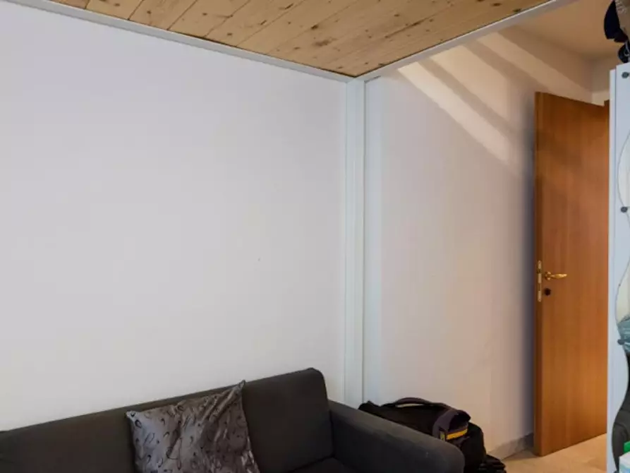 Immagine 4 di Camera in affitto  in Via Conca d'Oro a Roma