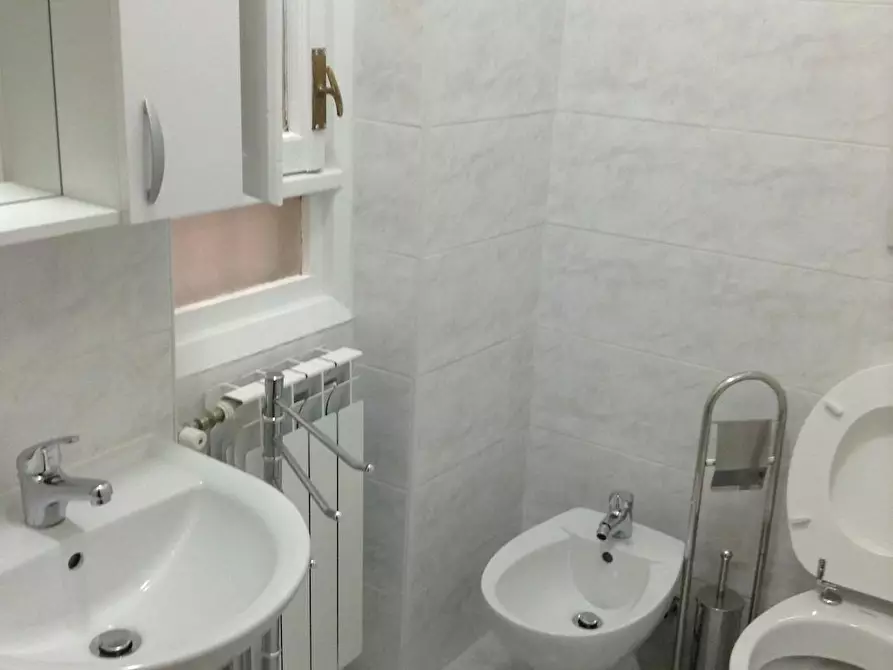 Immagine 7 di Camera in affitto  in Via Conca d'Oro a Roma