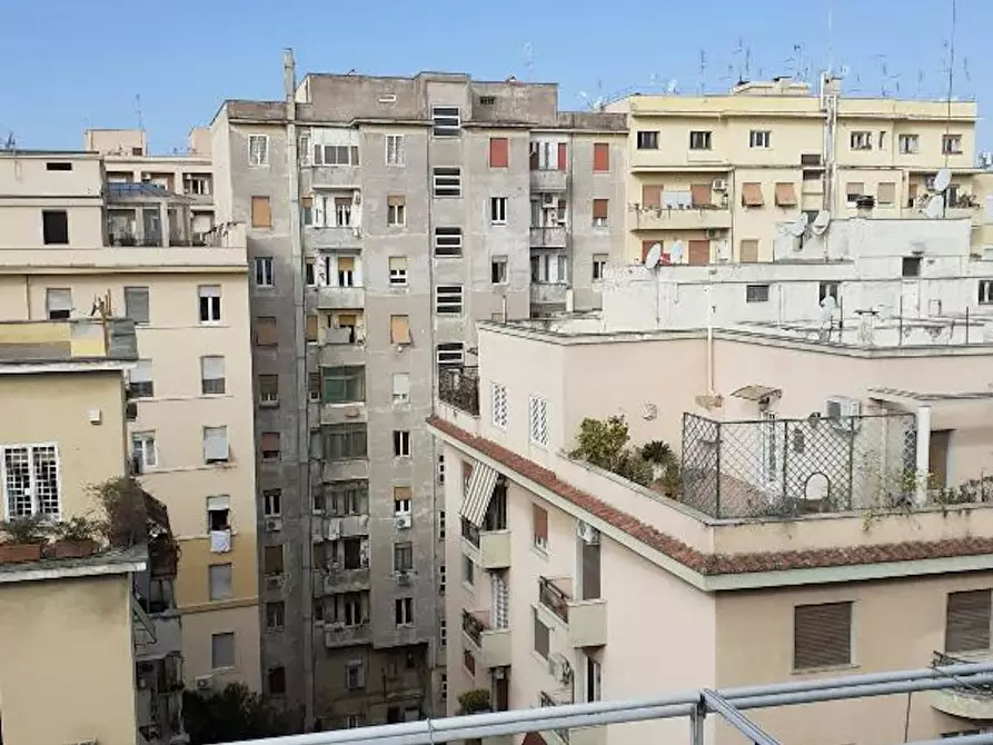 Immagine 10 di Camera in affitto  in Via Sirte a Roma