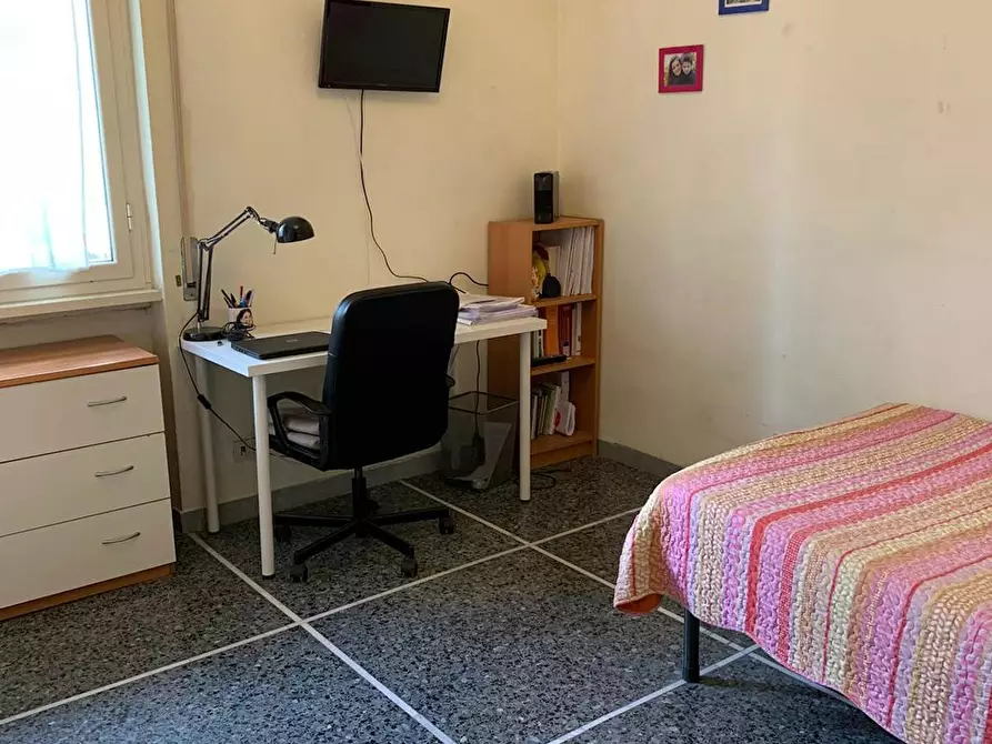 Immagine 3 di Camera in affitto  in Via Sirte a Roma